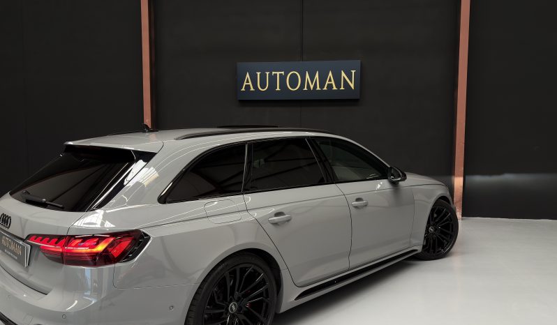 
								AUDI RS4 full									