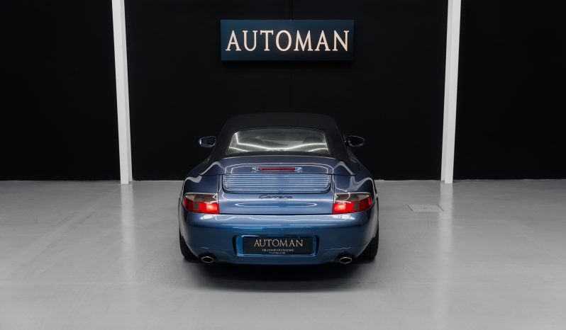 
								Porsche 911 Carrera Cabrio (996) full									