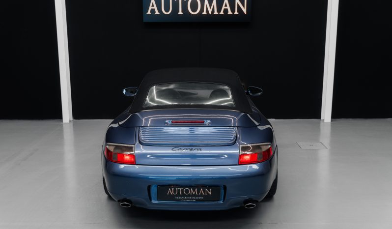 
								Porsche 911 Carrera Cabrio (996) full									