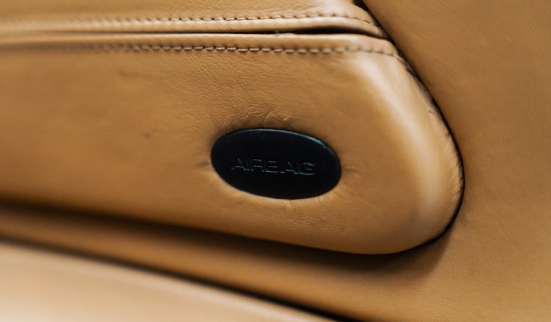 
								Porsche 911 Carrera Cabrio (996) full									