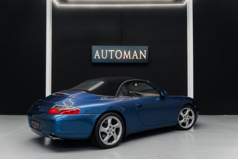 
								Porsche 911 Carrera Cabrio (996) full									