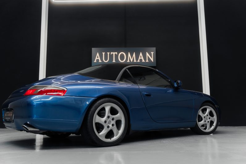 
								Porsche 911 Carrera Cabrio (996) full									