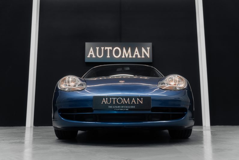 
								Porsche 911 Carrera Cabrio (996) full									