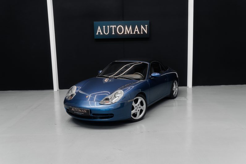 
								Porsche 911 Carrera Cabrio (996) full									