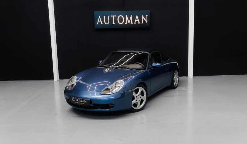 
								Porsche 911 Carrera Cabrio (996) full									