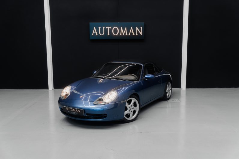 
								Porsche 911 Carrera Cabrio (996) full									