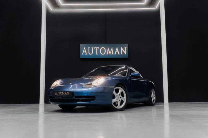
								Porsche 911 Carrera Cabrio (996) full									