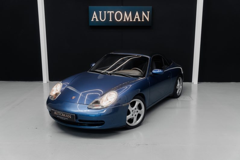 
								Porsche 911 Carrera Cabrio (996) full									